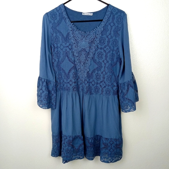 New Collection Dresses & Skirts - New Collection Dress Blue Bell Sleeves Short Lace Detail Women's Small?